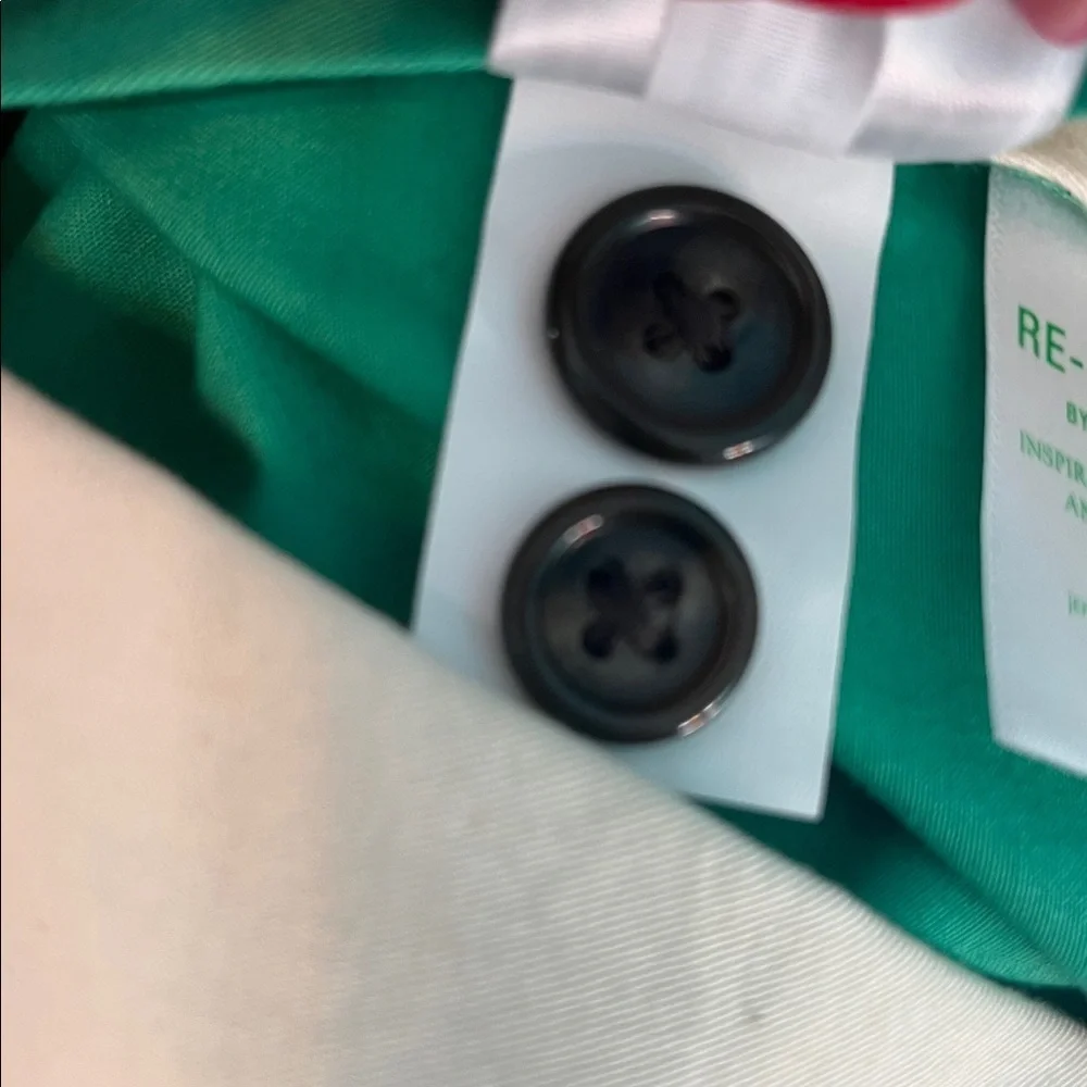 J. Crew Cotton Shorts Men’s 770 Straight Green Waist 32” Inseam 7”